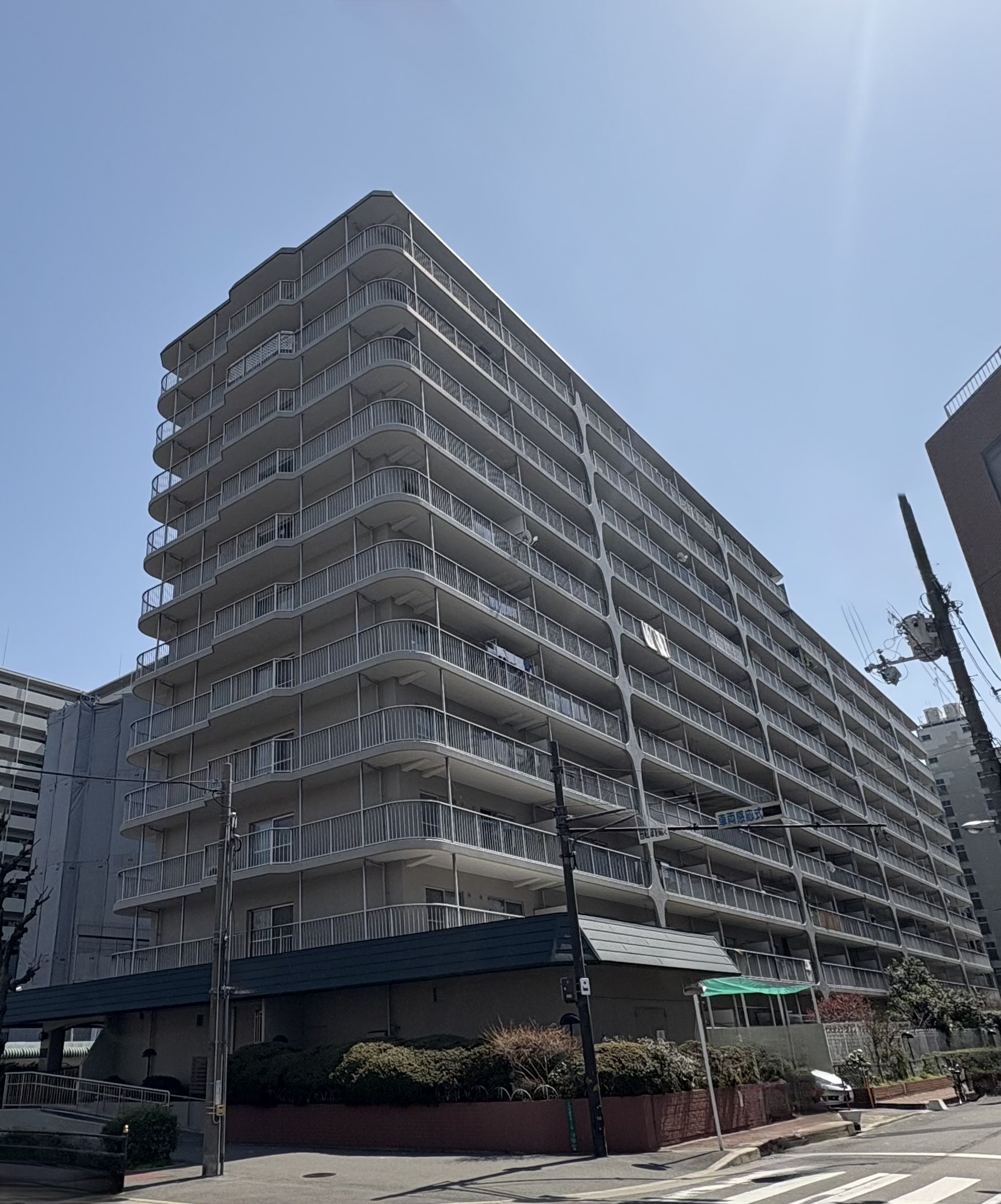 大阪市淀川区三国本町一丁目の物件外観写真