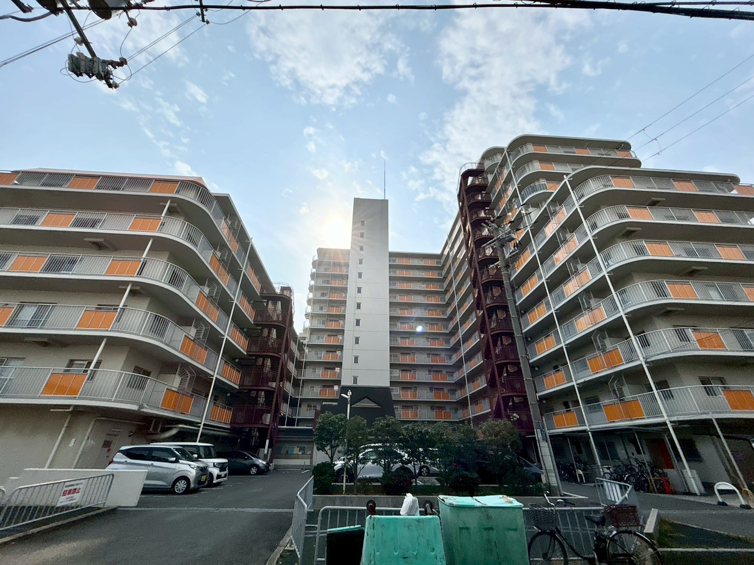 大阪府東大阪市御厨栄町の物件外観写真